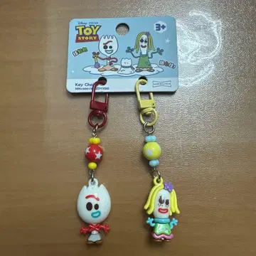 토이스토리 포키&카렌 키링 공식