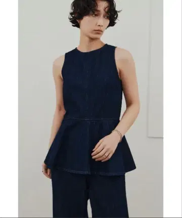페플럼 데님 올인원 S 사이즈