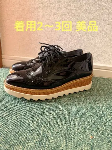 에나멜 통굽 레이스업 슈즈 블랙 새상품급 24cm 옥스퍼드 신발