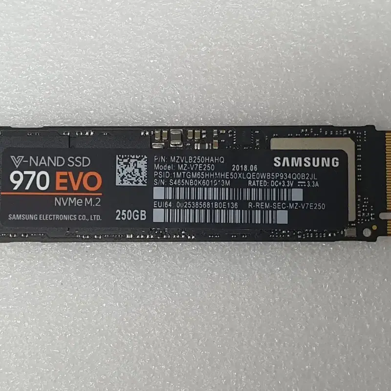 컴퓨터 저장장치 M.2 NVME SSD 삼성 970 EVO 250GB