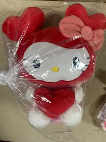 TWICE LOVELYS 산리오 키티 big 봉제 인형 채영 미사용 새상품