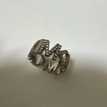 최종 가격 인하 MICHAEL KORS 마이클코어스 MK 스톤 로고 반지