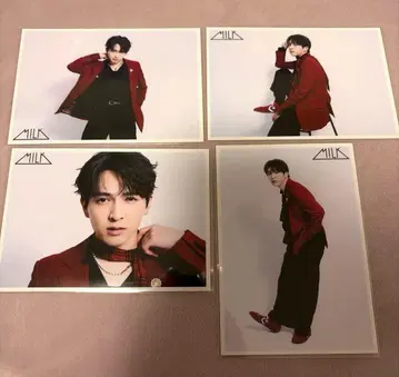 요시다 진토 생일 브로마이드 4장 세트