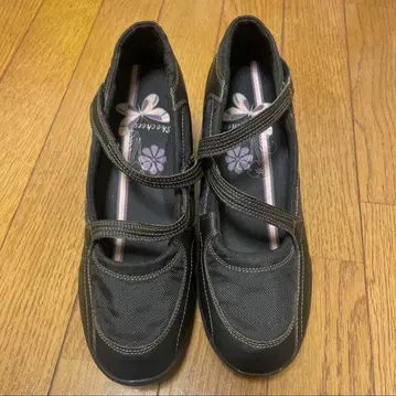 SKECHERS 크로스 스트랩 메리 제인