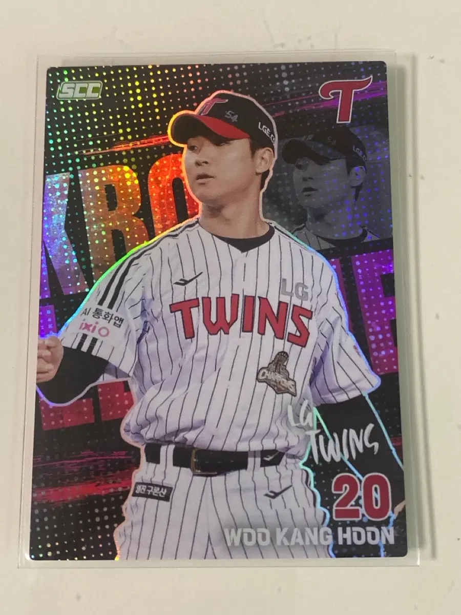 KBO 카드 lg트윈스 우강훈 홀로