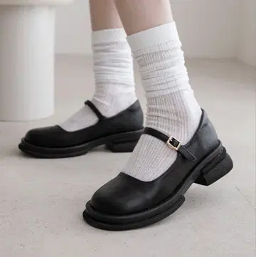 메리 제인 4cm대 라운드 로퍼