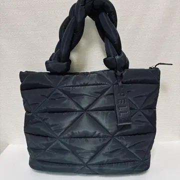 [새상품급] PELLE BORSA 퀼팅 토트백 대용량 블랙