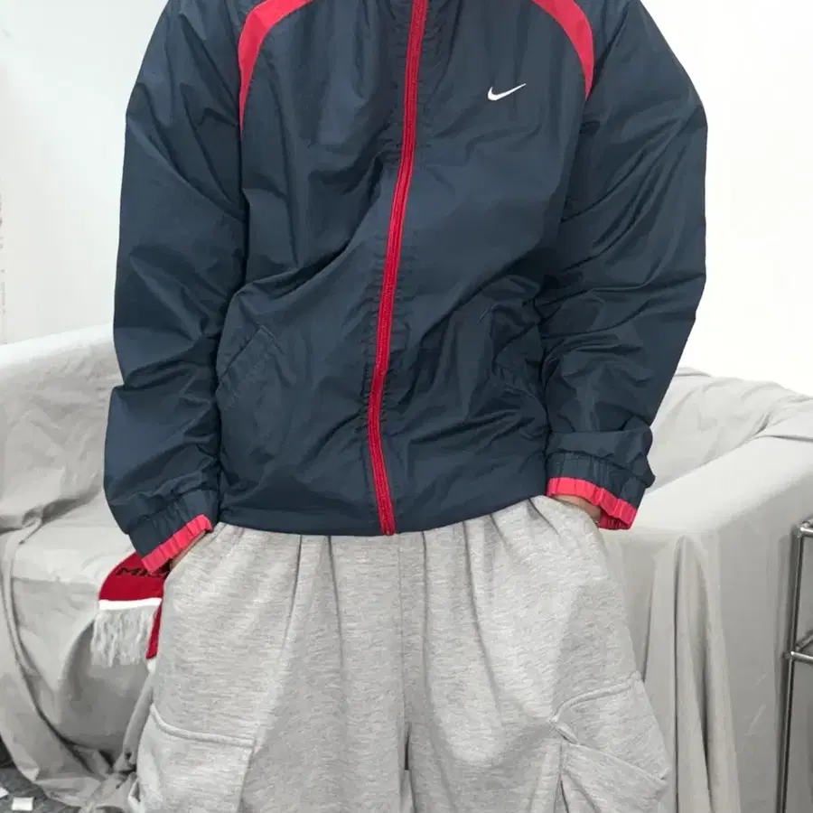 나이키 00s 네이비 레드 바람막이 M