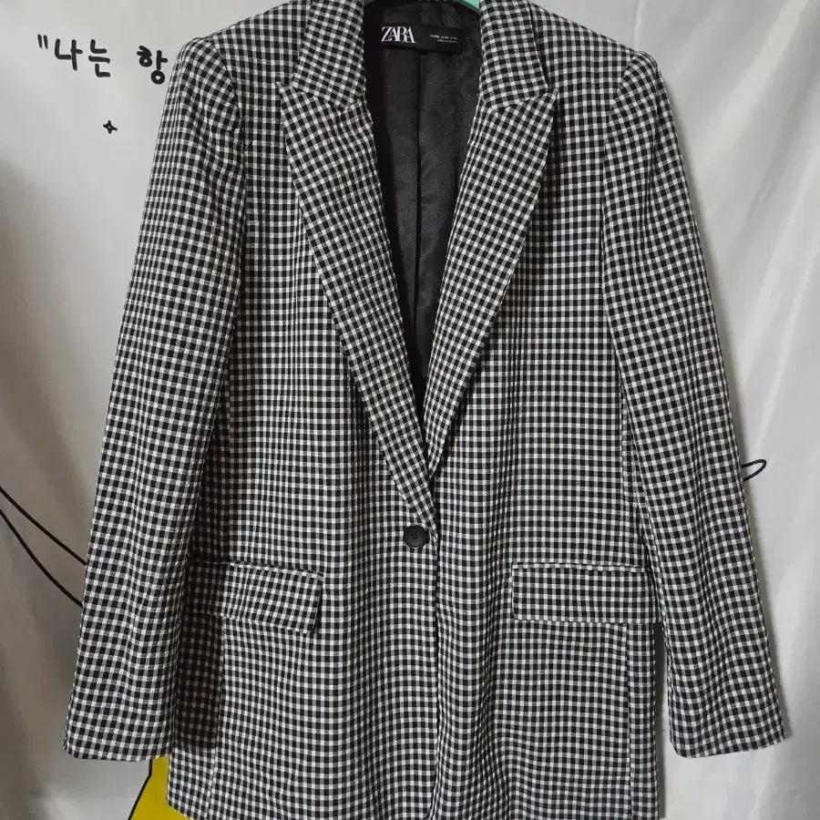 자라 체크 패턴 블레이저