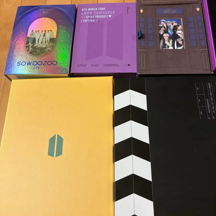 방탄소년단 시즌그리팅 콘서트디비디 팬클럽키트 앨범 팔아요