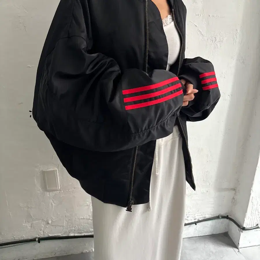 Adidas 아디다스 x 윌리 차바리아 새틴 봄버 자켓