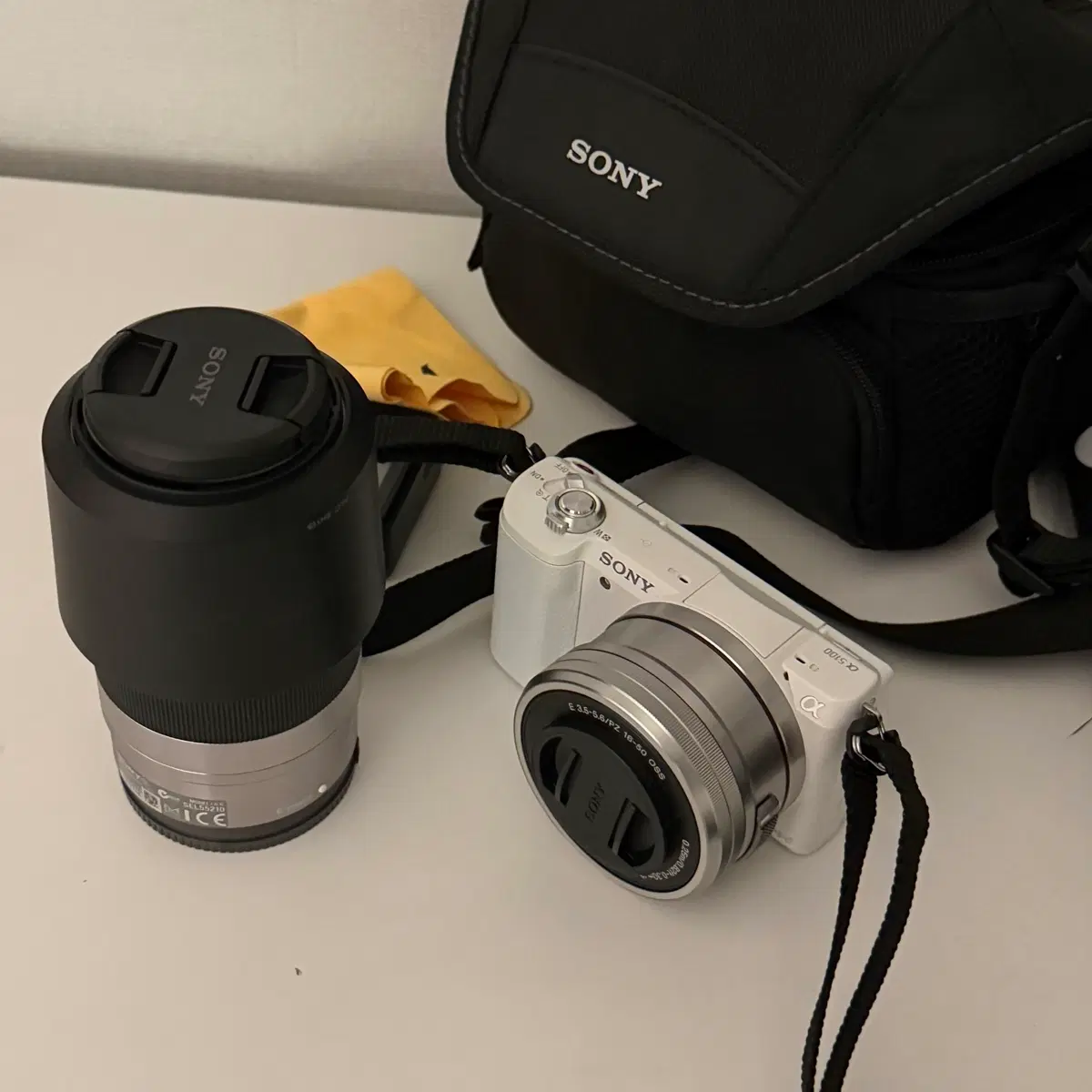 소니 미러리스 a5100 화이트+렌즈 2개