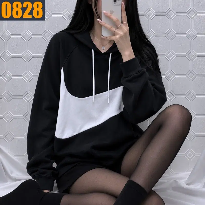 105 NIKE 나이키 빅스우시 후드 티셔츠
