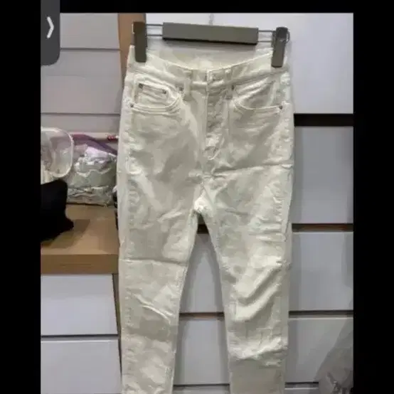 마리마켓 아이보리 블랙 팬츠