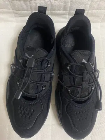 새상품급 PUMA 오키드 샌들 스니커즈 23.5cm 블랙