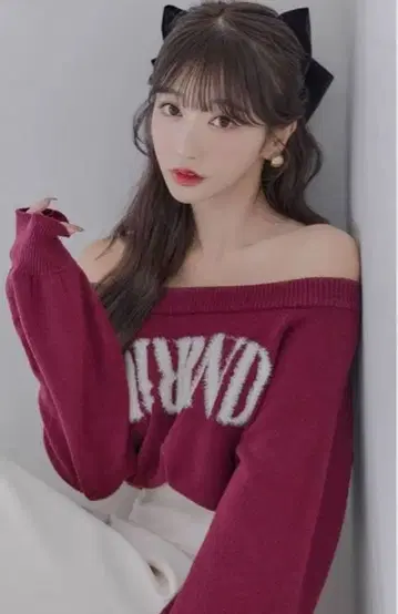 [ 새상품급 ] rienda Riu 콜라보 로고 니트탑