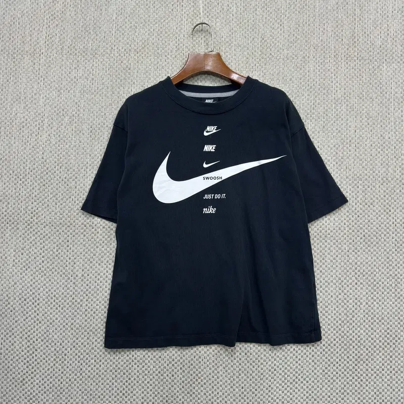 나이키 반팔티 M H03567