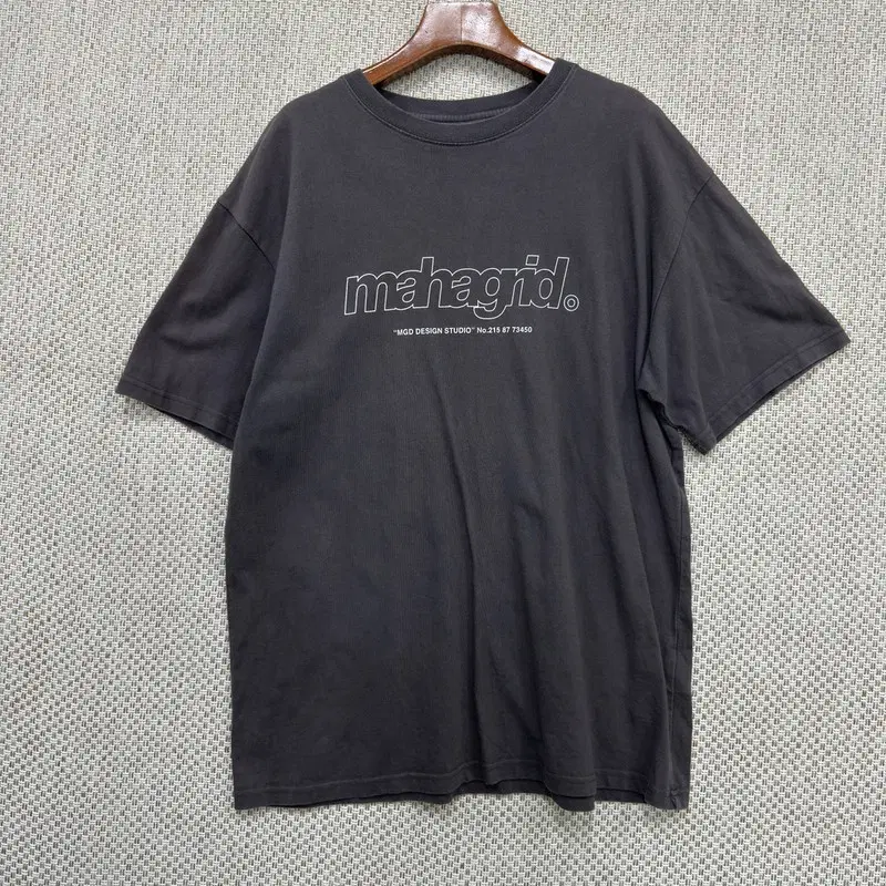 마하그리드 반팔티 L H03535