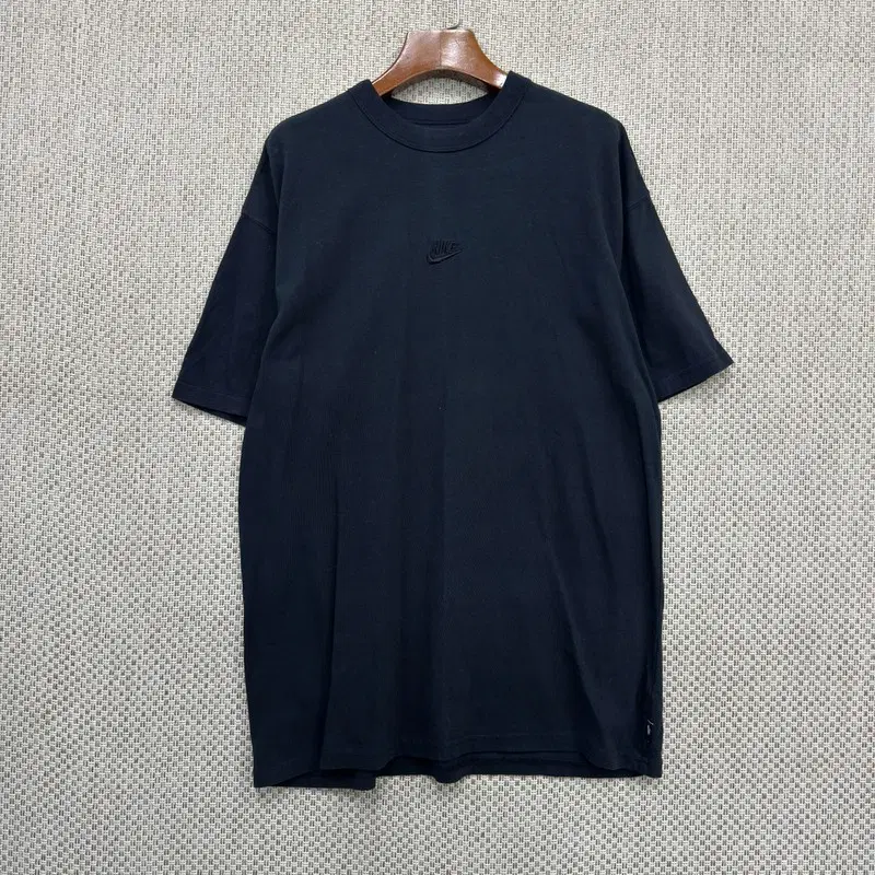 나이키 반팔티 L H03568