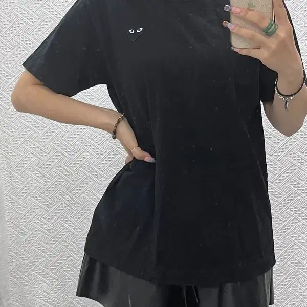 꼼데가르송 빈티지 캐주얼 블랙 하트와펜 반팔티 L C14300
