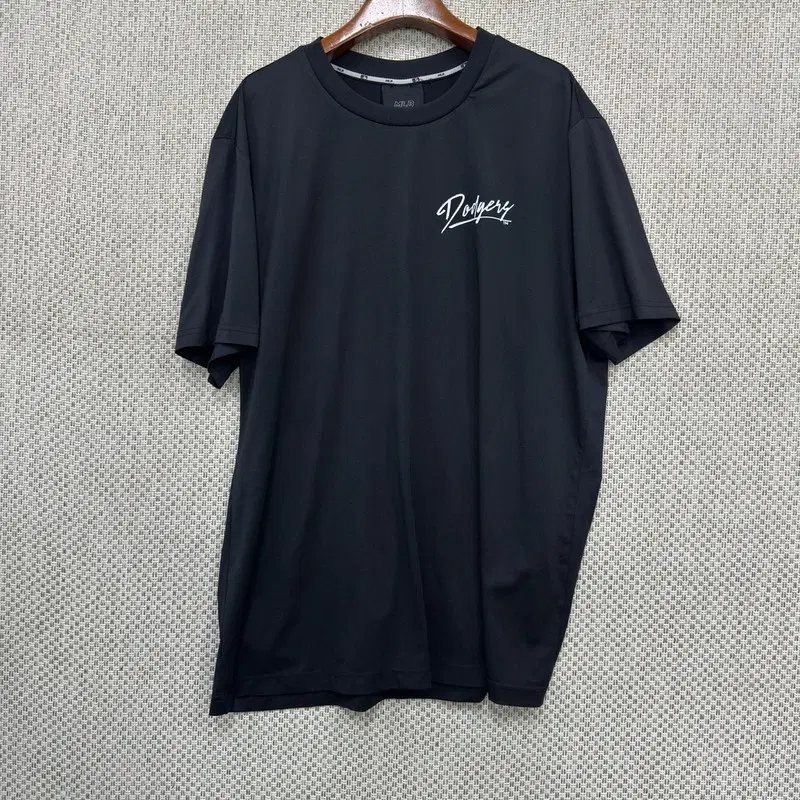 MLB 반팔티 XL H03645