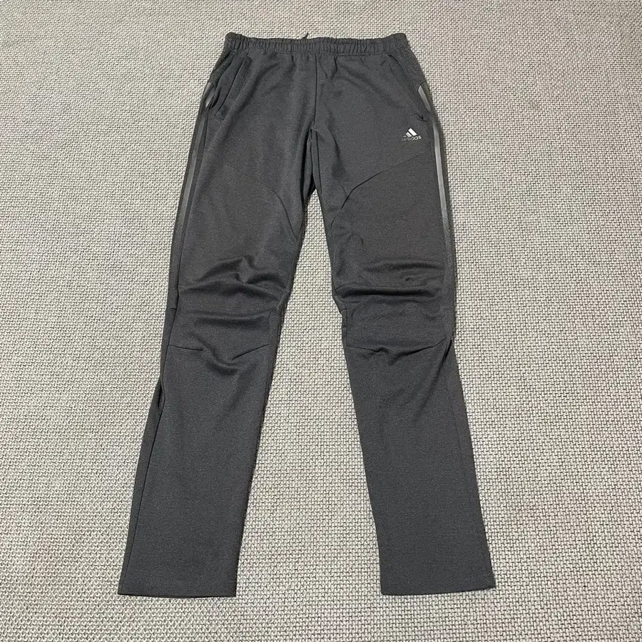 XL 아디다스 트레이닝복 바지 하의 B.6557