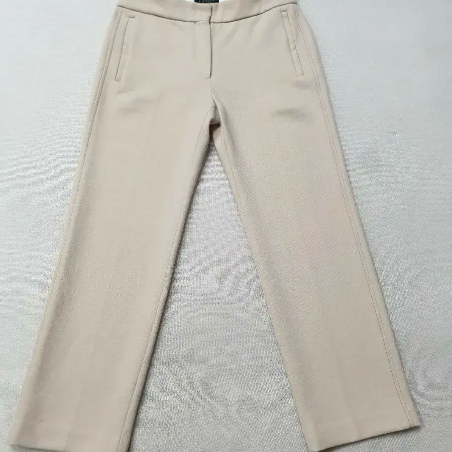 LANVIN 베이지색 슬랙스 허리24~26