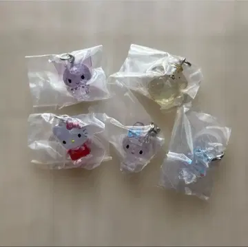 산리오 크리스탈 메지루시 액세서리 컴프
