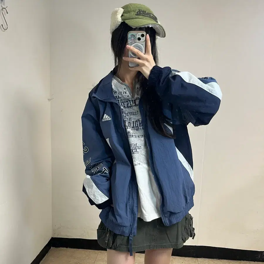 아디다스 네이비 워드 우븐 바람막이