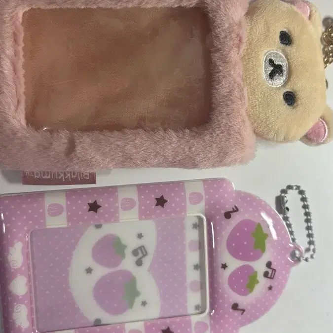 리락쿠마 포카홀더, 딸기 포카홀더
