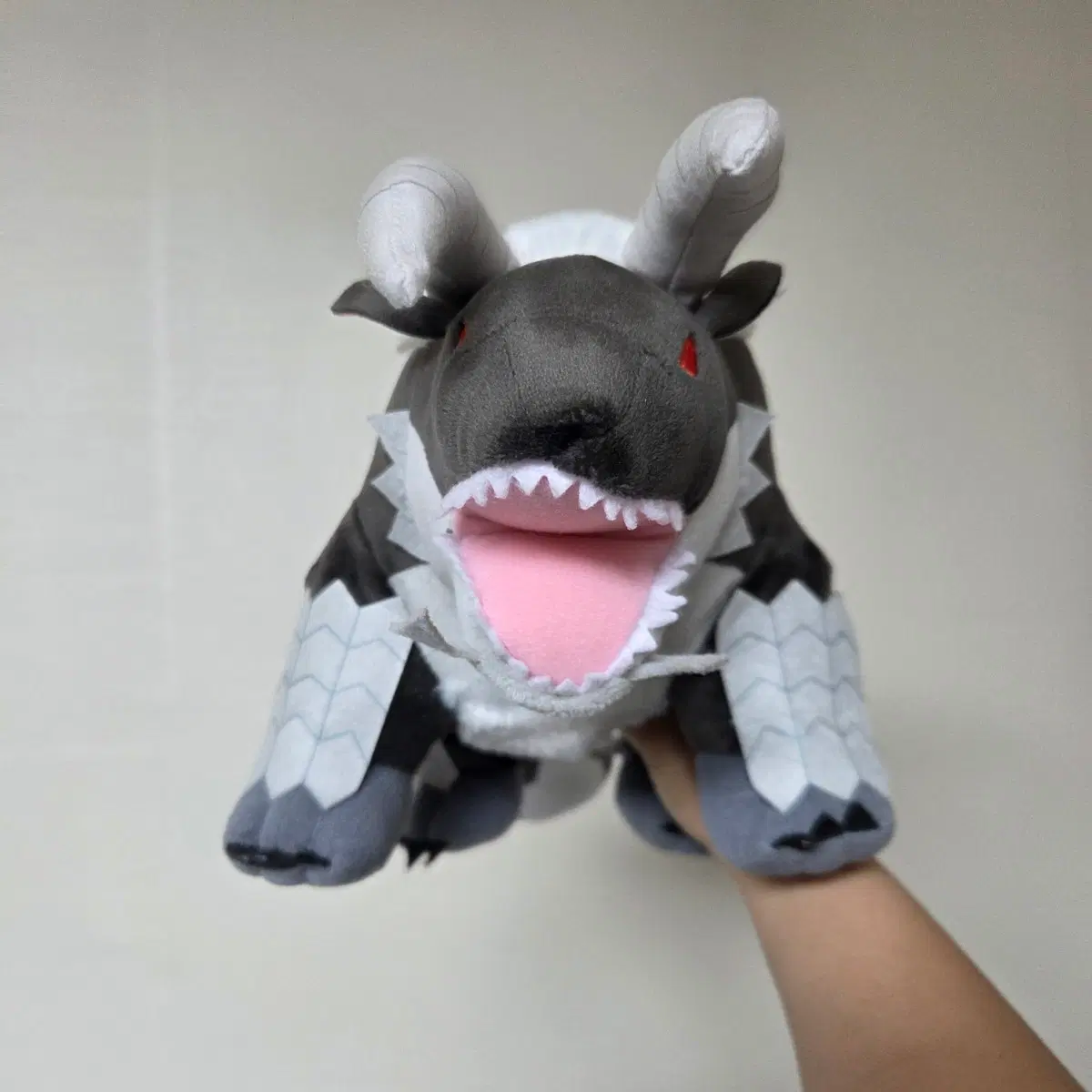 몬스터헌터 얀가루가 진오우가 아종 옥랑룡 Stygian Zinogre 빈티지 토이 인형 고전 만화 피규어 캐릭터 일본