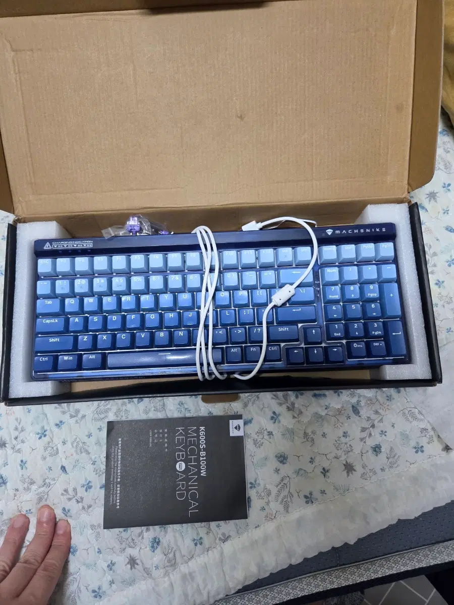 MACHENIKE 마체니케 K600S-B100W 기계식 키보드 풀구성