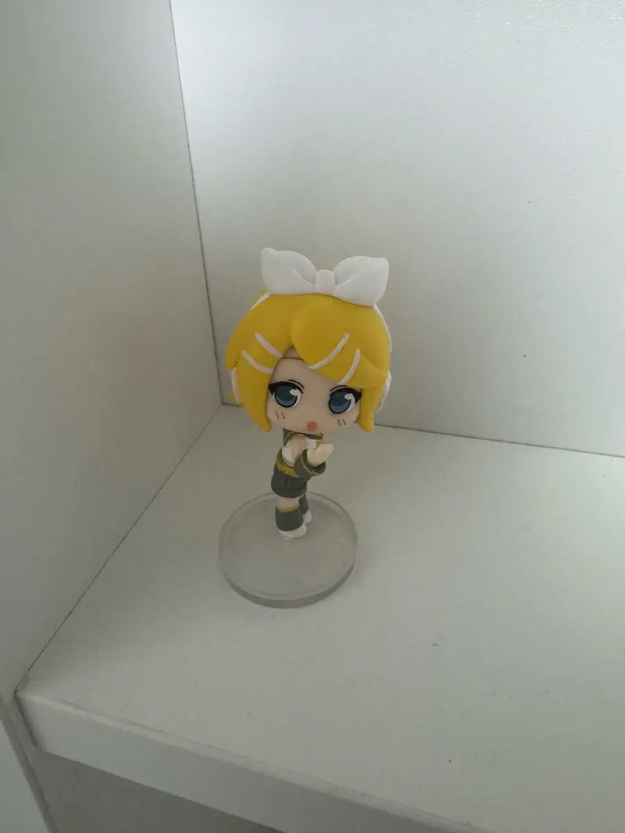 카가미네 린 가챠 피규어