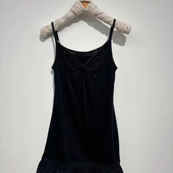 JPN NATURAL COUTURE 프릴 롱 슬리브리스 J1082