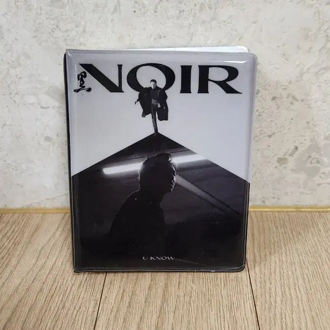 [공식/상태최상] 동방신기 유노윤호 NOIR 공식 포토카드 바인더 (포카집)
