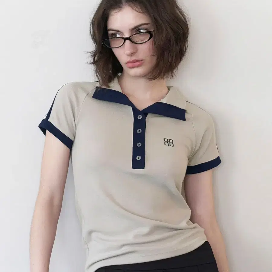 락케이크 Button Turtleneck Top - Beige 터틀넥 탑
