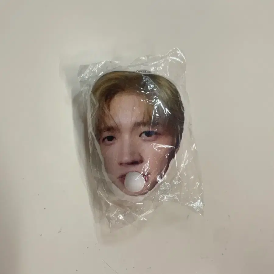 남우현 풍선껌 키링