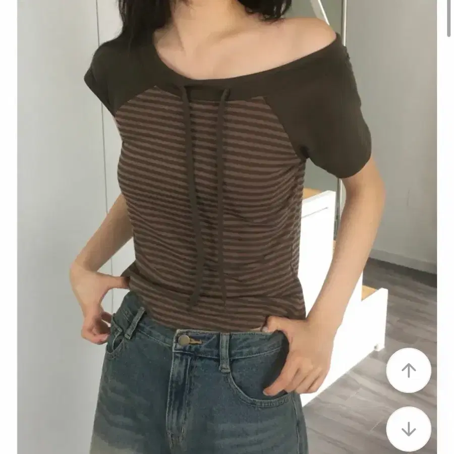 단가라 오프숄더 반팔