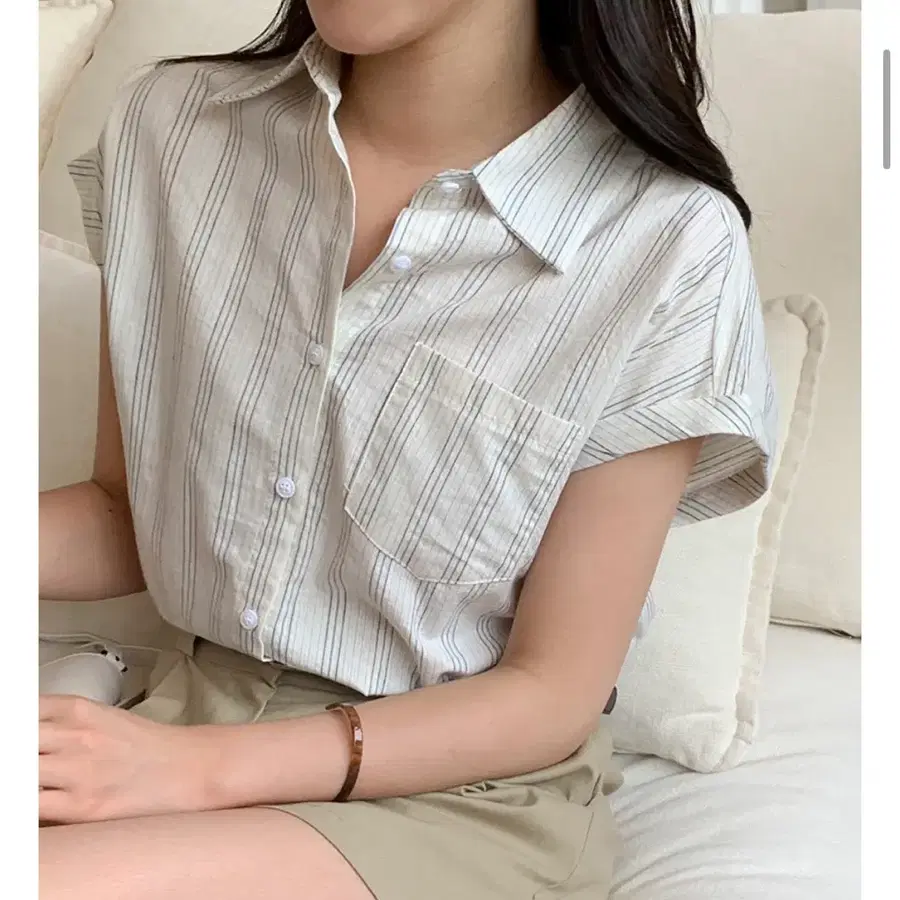 아더먼데이 소매 롤업 퓨어 단가라 셔츠 (베이지)