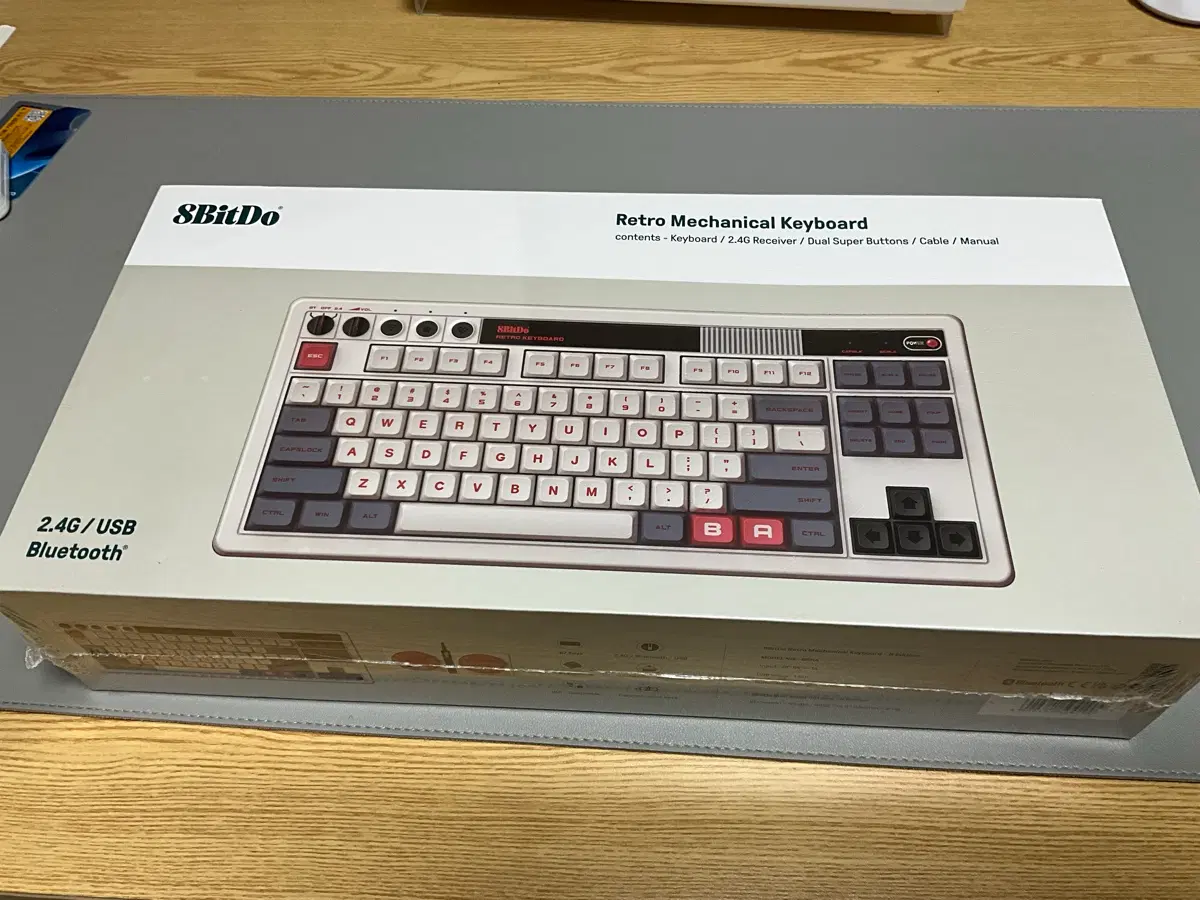 새제품 8bitdo 레트로 키보드 N에디션