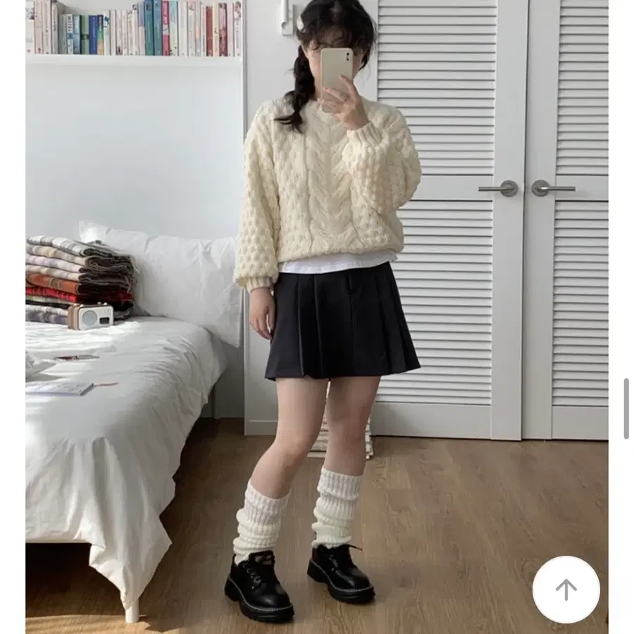 러브앤드팝 스틱 스커트 (먹색/속바지O)