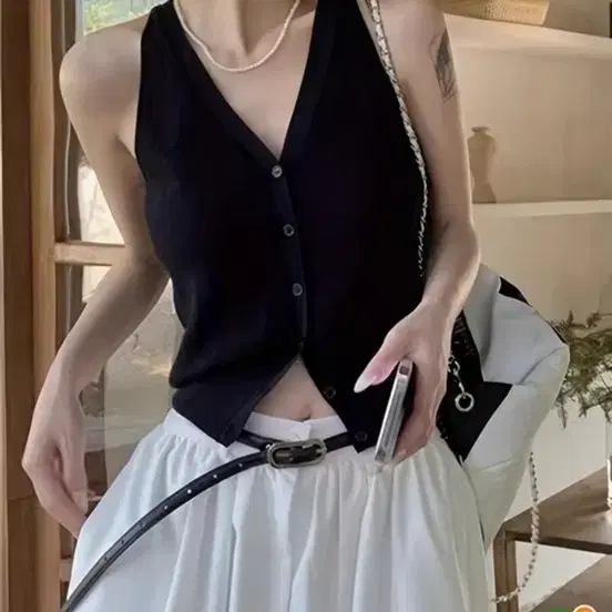 브이넥 나시니트 조끼(새것