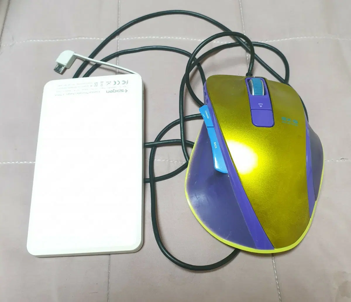 스피젠 보조배터리 + 엘레컴 EX G 마우스 일괄 cu반값포함 ELECOM