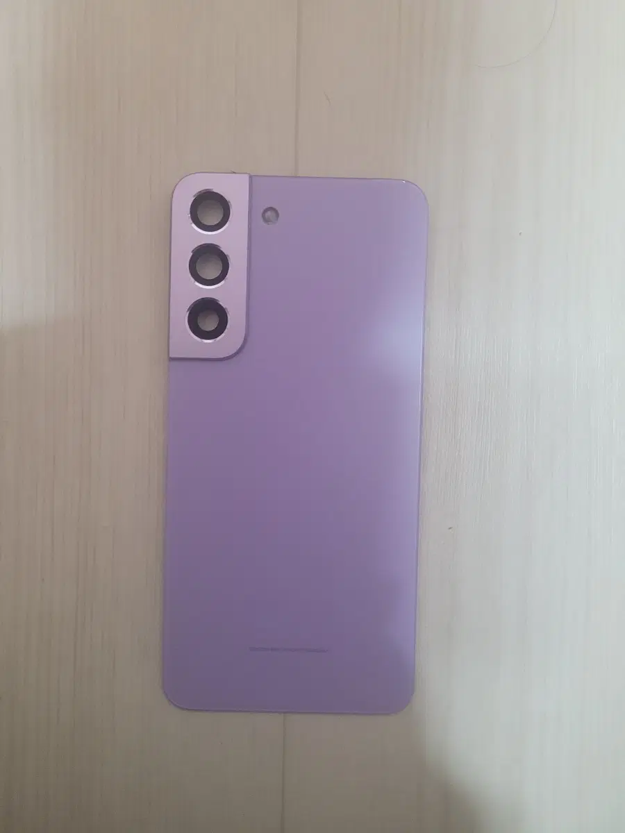 (부품용) 갤럭시 S22 (SM-S901N) 뒷판(배터리 커버) 부품 팝니다.