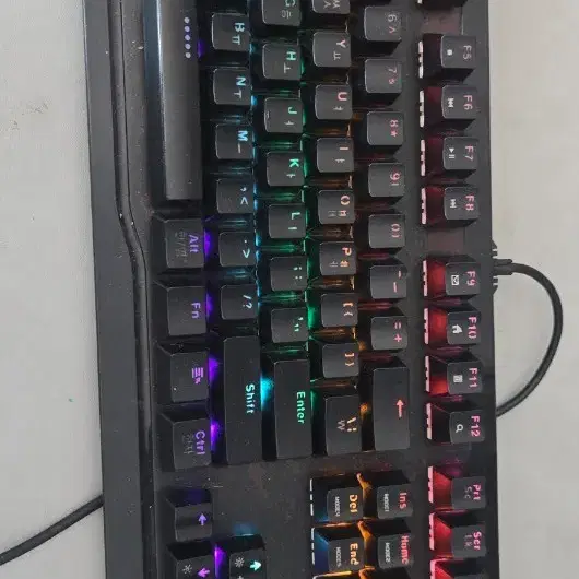 게이밍 키보드 RGB 유선