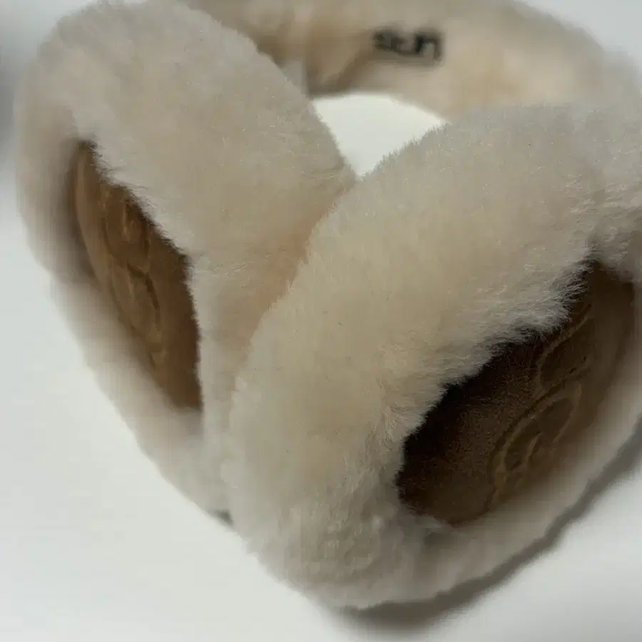 UGG 귀마개/ 이어머프 (미국)