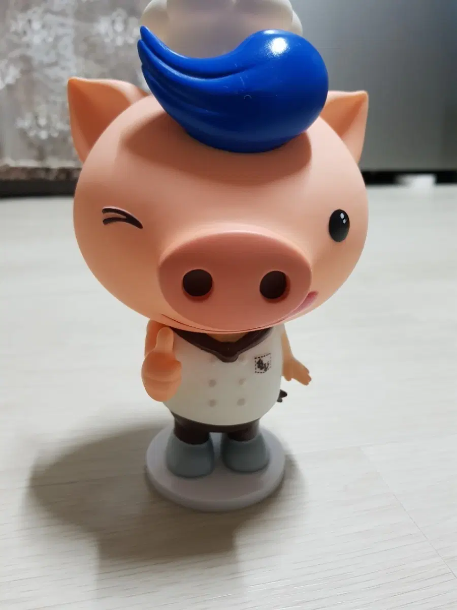쉐프돼지 저금통