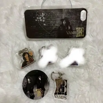 VAMPS 키링 3점 iPhone 케이스 HYDE 아크릴 키링 캔 배지