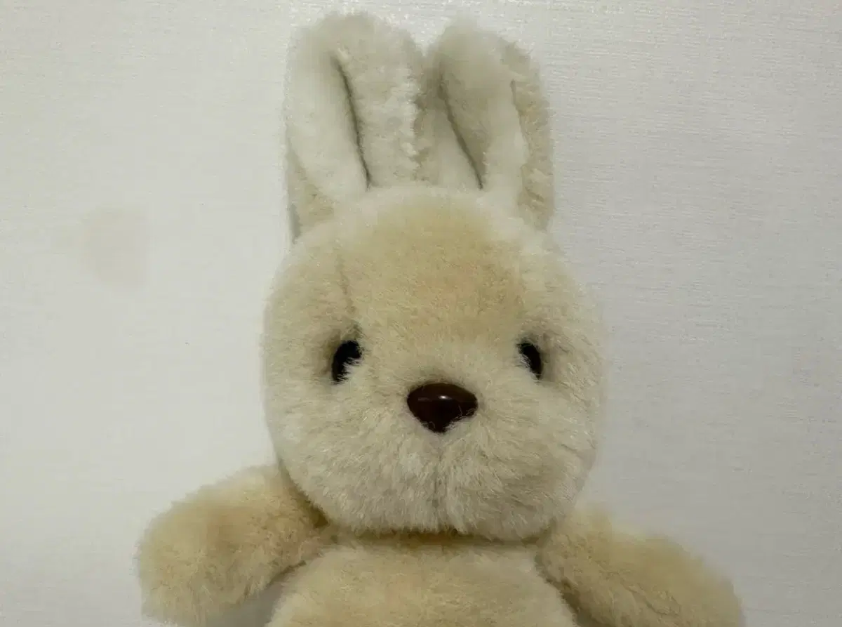 빈티지 베이지색 토끼 인형