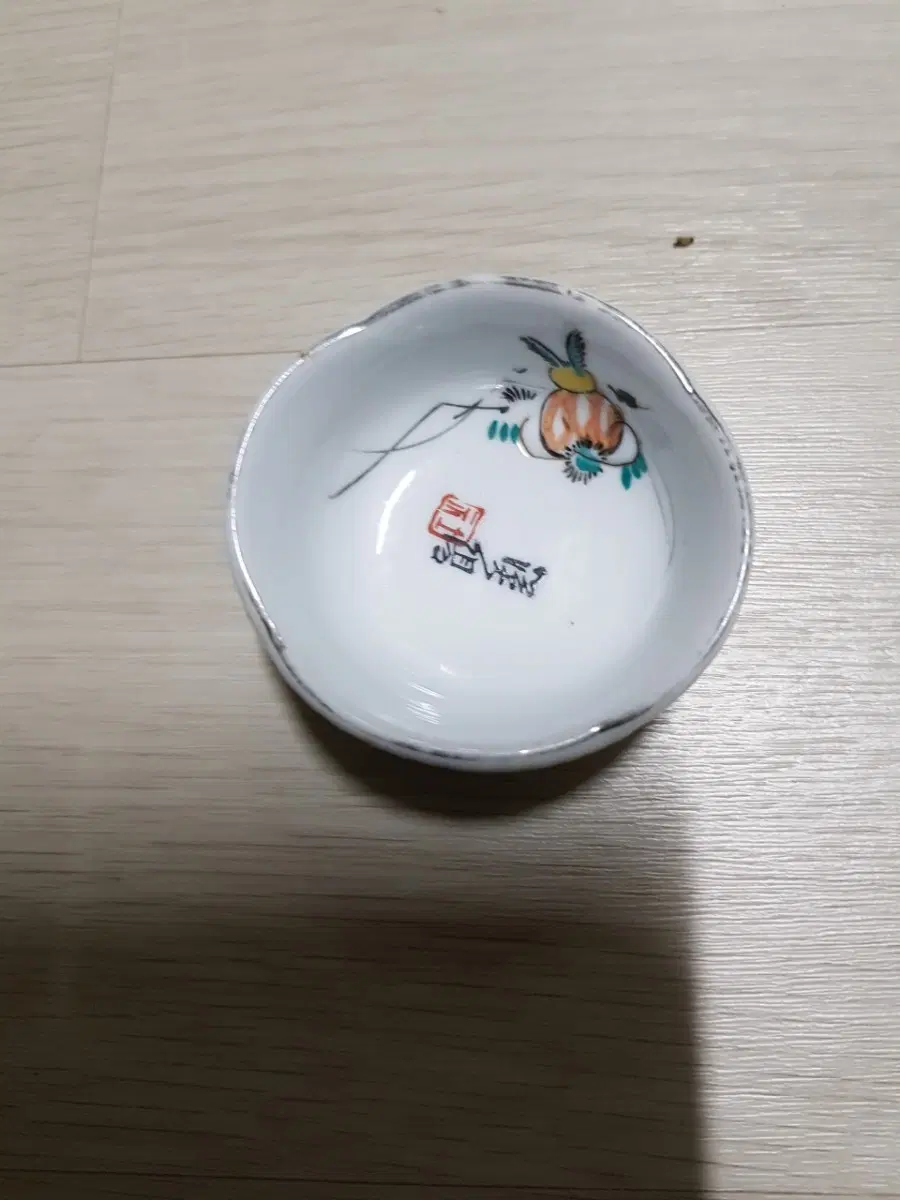 외사기골동종지
